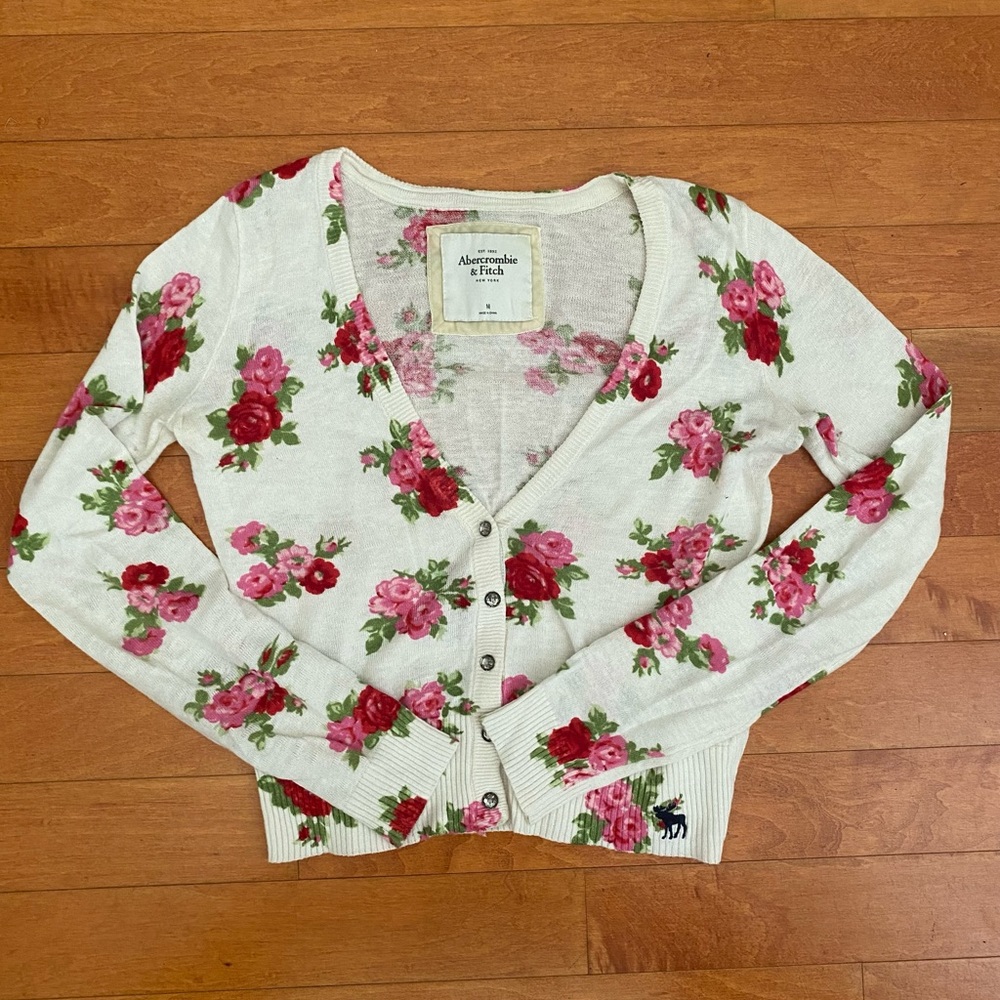 Cute creme floral button down cardigan/sweater, Abercrombie and Fitch. medium